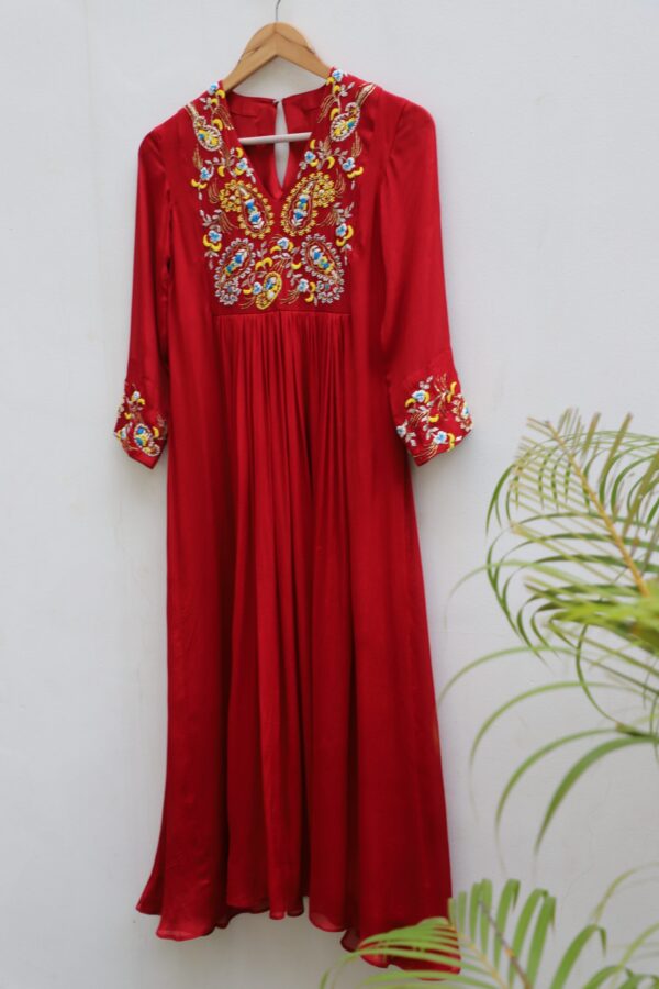 RED ZINNIA TUNIC