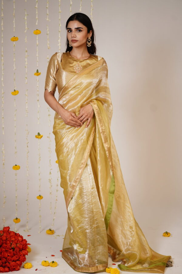 mandhaara nyavapitahari