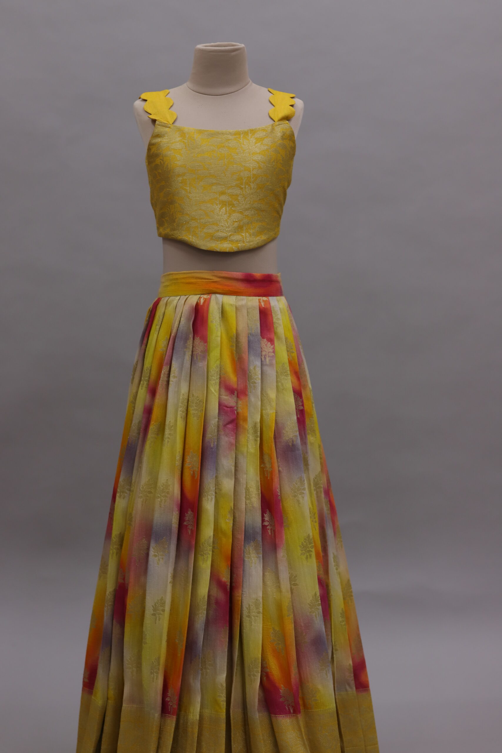 0854C4B3-F19F-4E7F-B3A4-617C3597E3F6