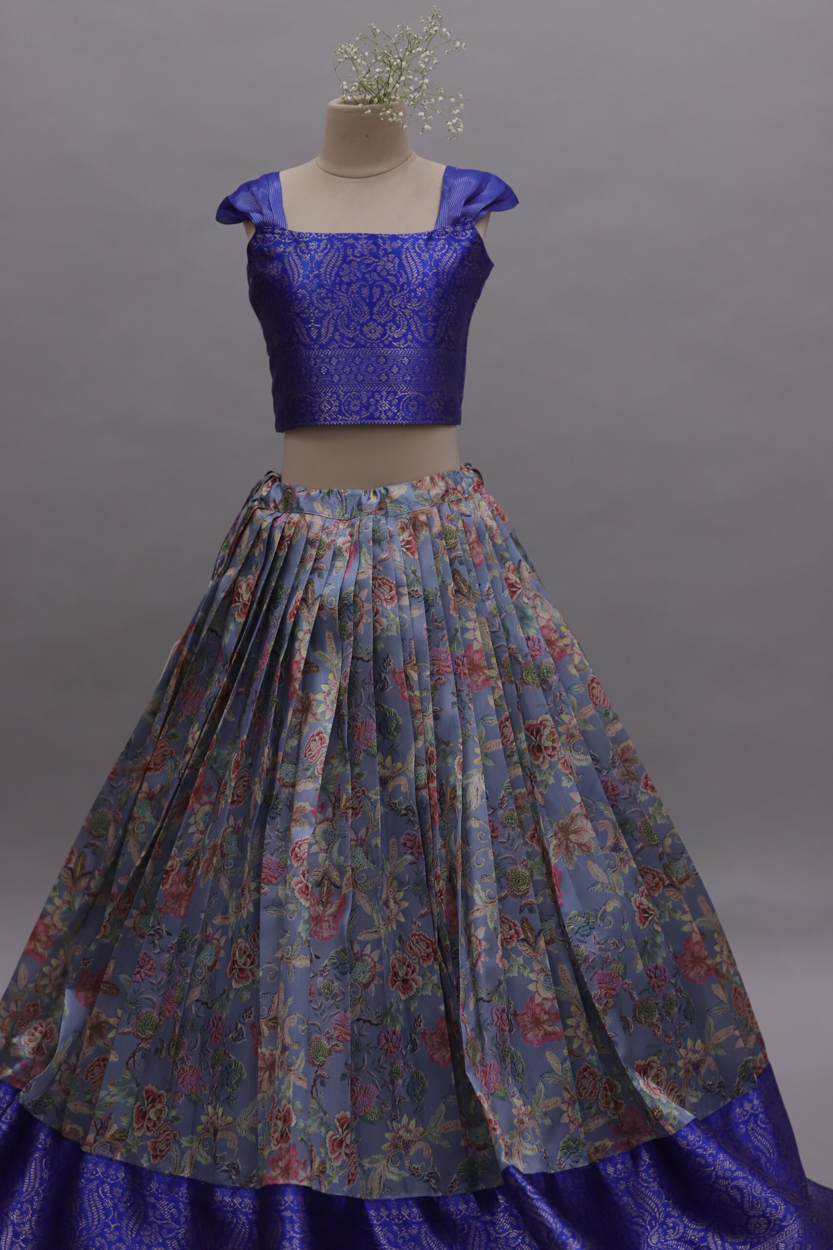 99BB7CFE-8D23-4A19-A226-A5F064B066D4