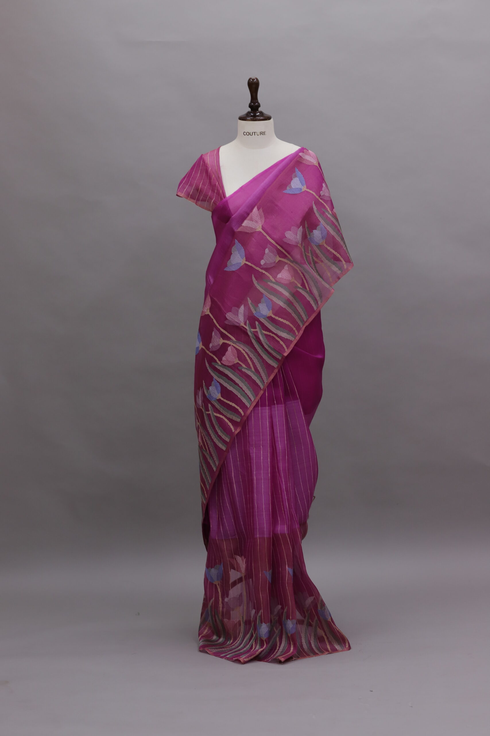 9B357E50-0E2A-439E-B6A3-C74671360321