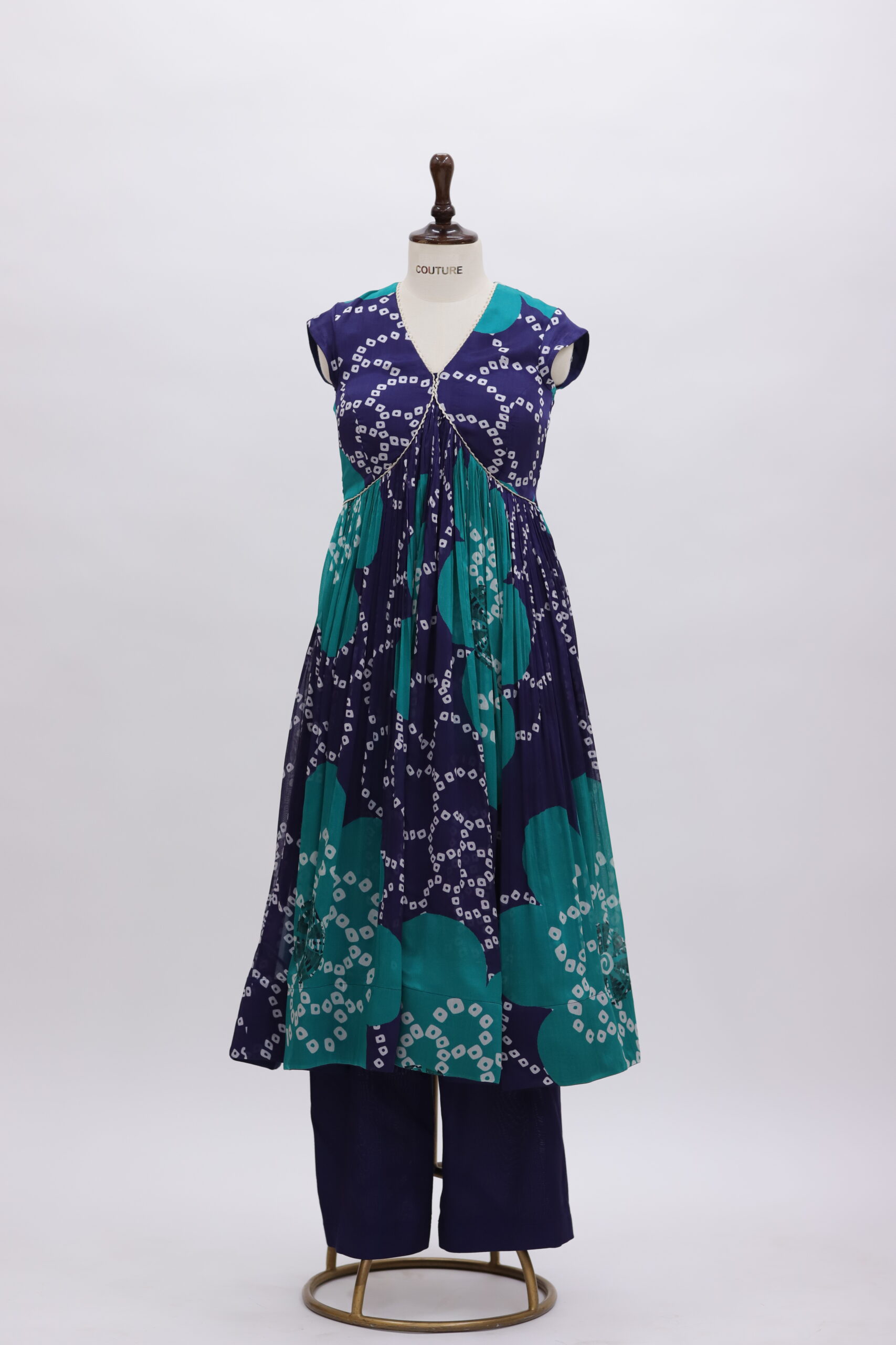 A2B1C097-82C2-41CC-A1C6-F06B92DD1F37