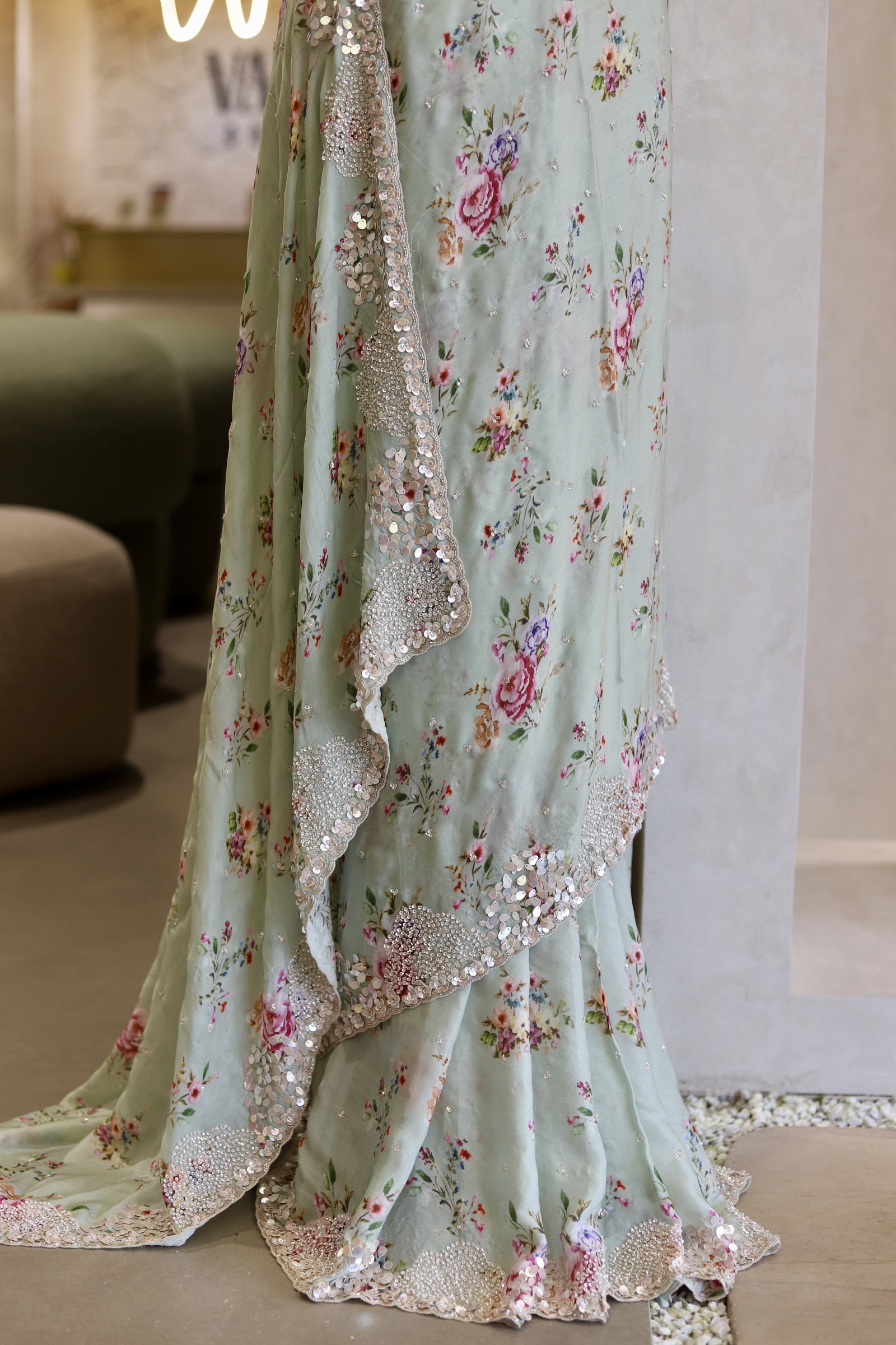 CA34CFD7-B0A6-4CD1-8333-D371914974A1_1_201_a